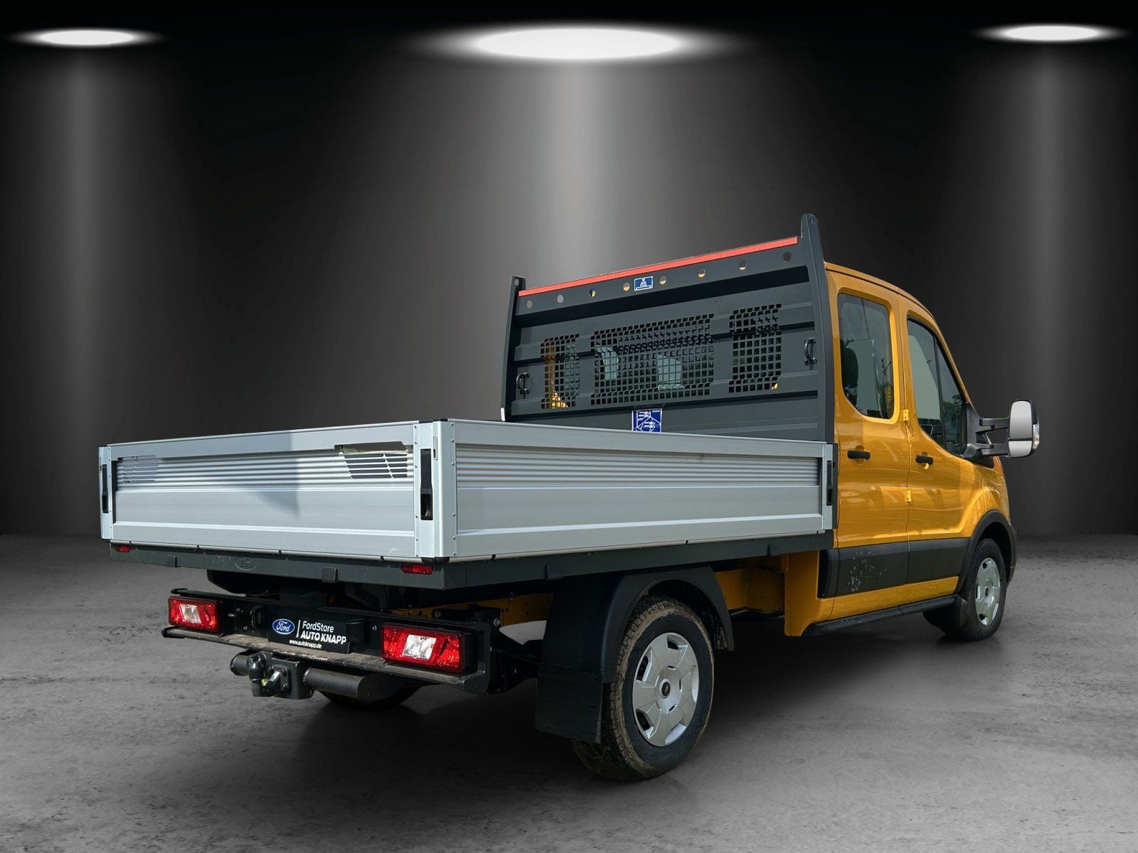 Fahrzeugabbildung Ford Transit DOKA Pritsche 350L2 Sonderfarbe GJR Tach