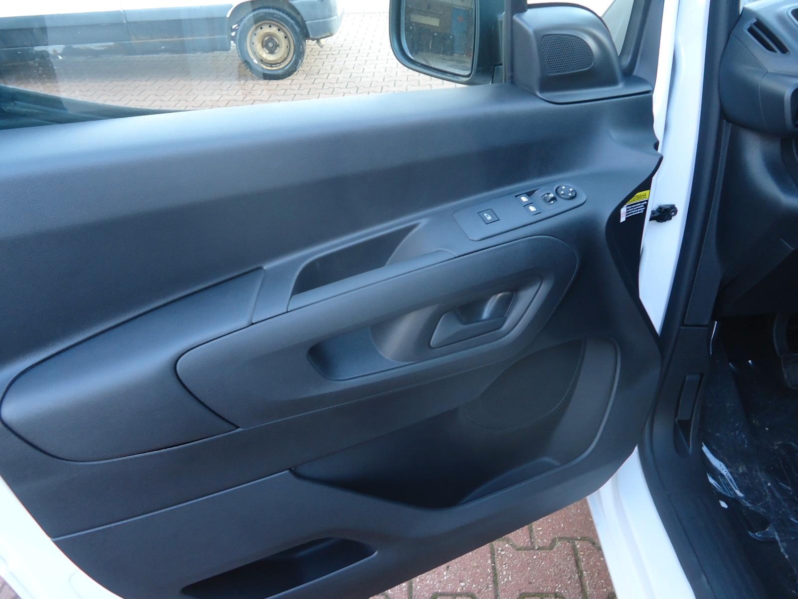 Peugeot Partner 1.5 BlueHDi 100 Premium L1 *Klima-PDC*