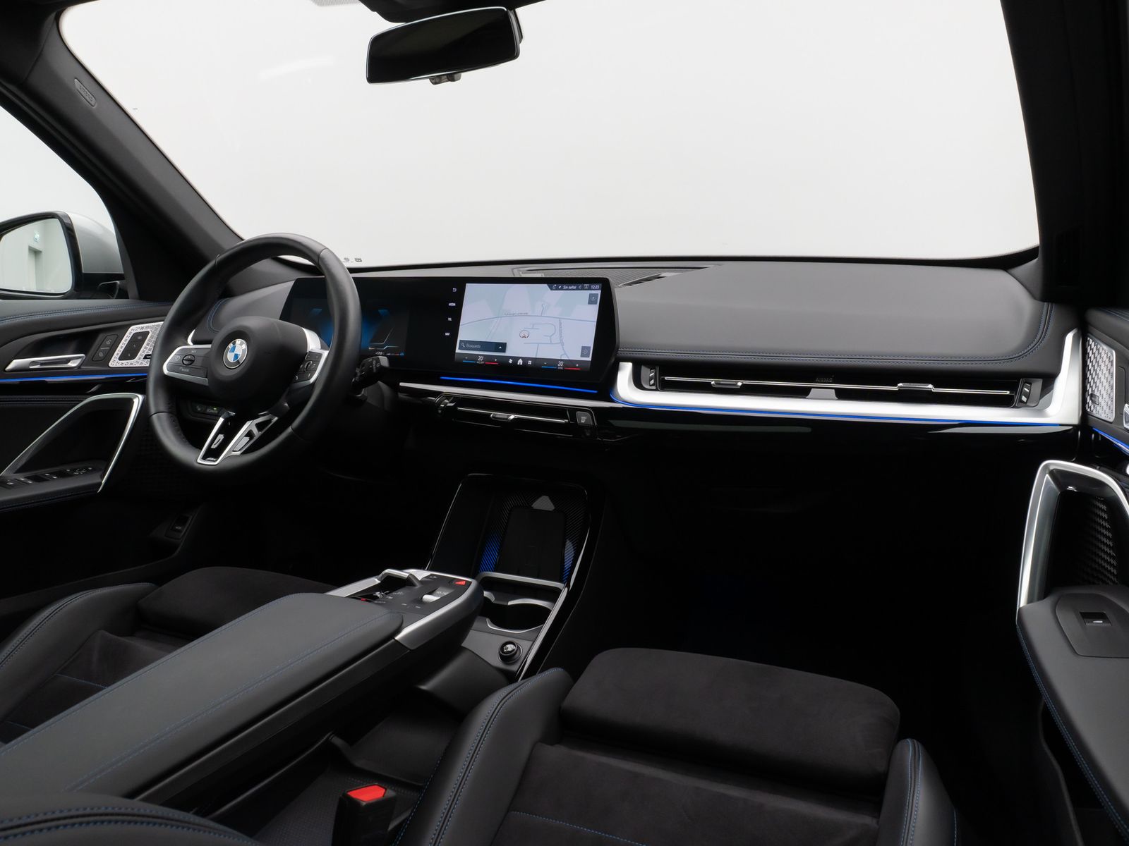 Fahrzeugabbildung BMW X1 sD20i M Sport Panorama Kamera DAB H/K Komfort