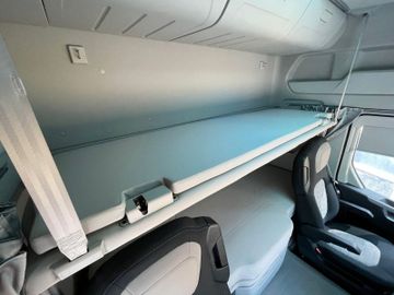 Fahrzeugabbildung Ford F-MAX F-Max Luxury Retarder Alcoa