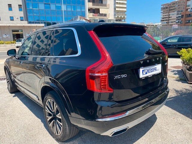 Volvo XC 90 XC90 B5 (d) AWD Geartronic 7 posti I imagem 2