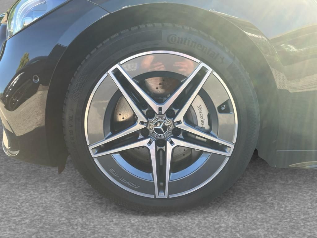 Fahrzeugabbildung Mercedes-Benz C 220 d T-Modell AMG Line*el. Heckklappe*Kamera