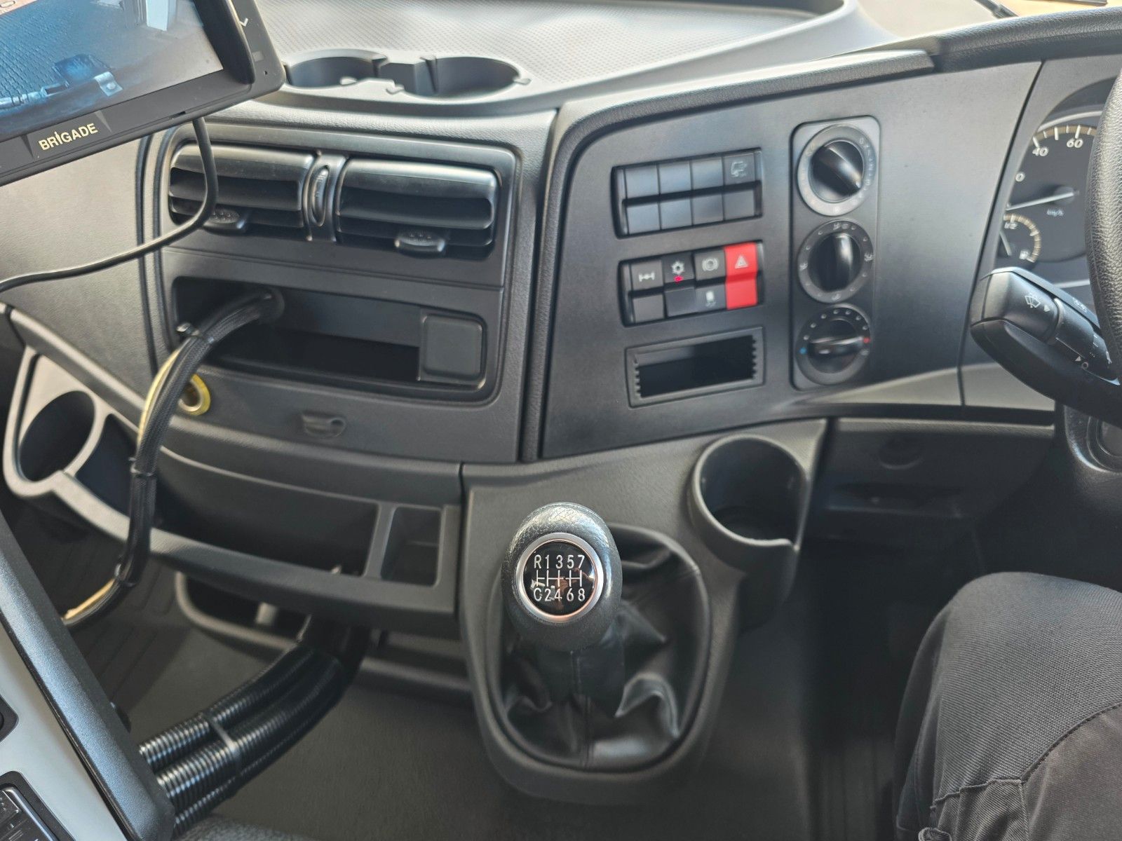 Fahrzeugabbildung Mercedes-Benz Atego 1323 LKO FAUN VIAJET 6 R H - Heckabsaugung