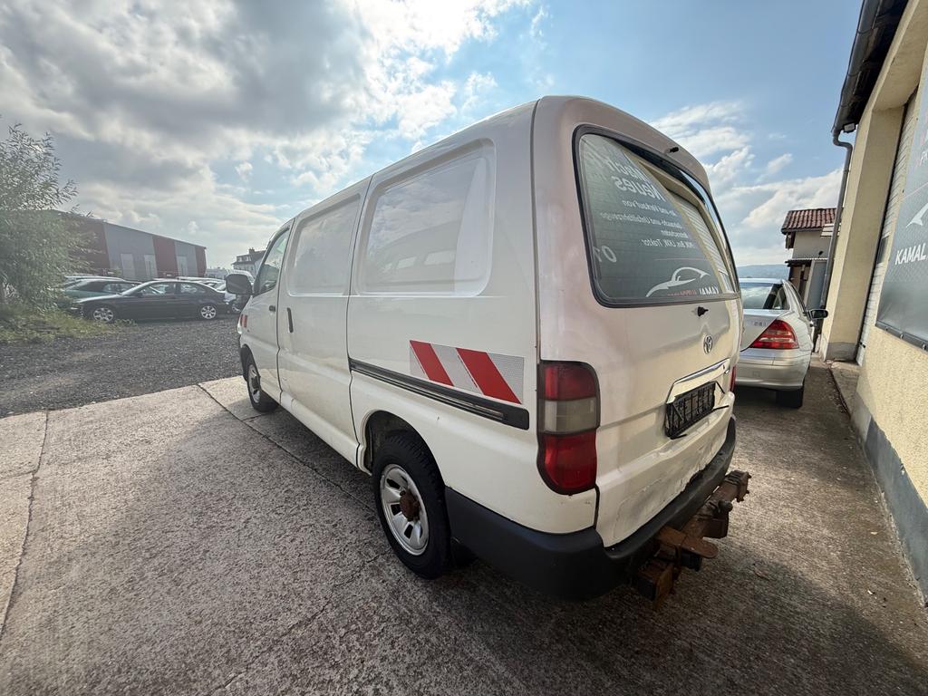 Toyota Hiace