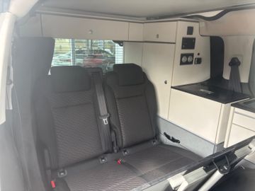 Fahrzeugabbildung Toyota Crosscamp Aufstelldach Navi RFK uvm