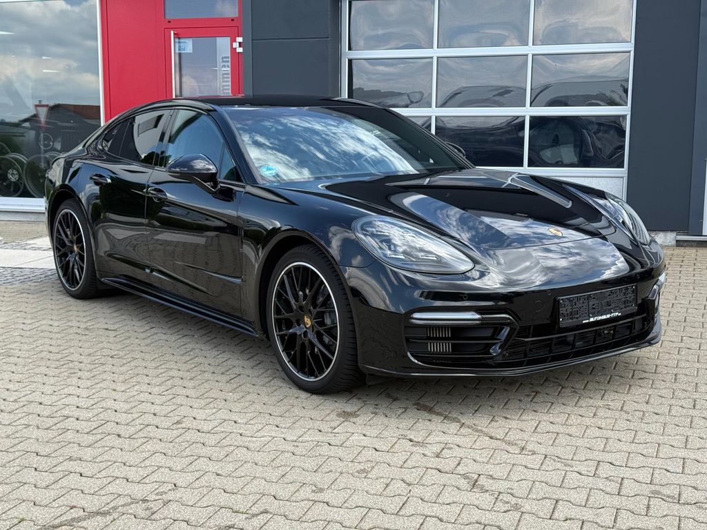 Image of Porsche Panamera