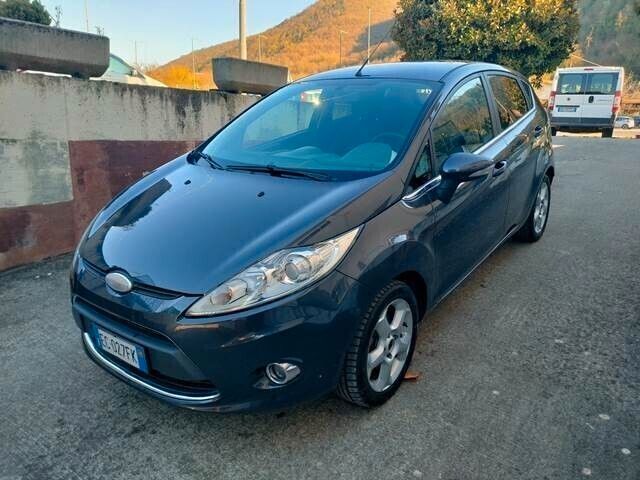 Ford Fiesta 5 P Bz.- GPL Titanium