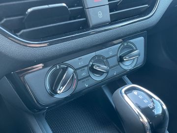 Skoda Kamiq 1.0 TSI DSG Essence *KLIMA*ALU*SHZ*DAB