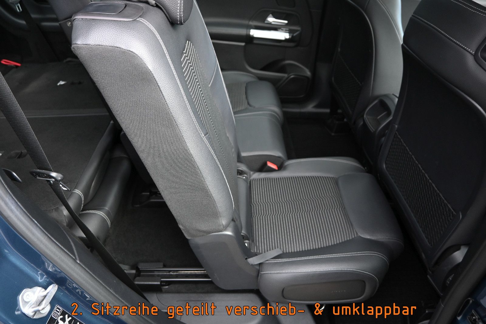 Fahrzeugabbildung Mercedes-Benz GLB 200 d 4MAT. °ACC°AHK°STANDHEIZ°7-SITZE°MEMO°