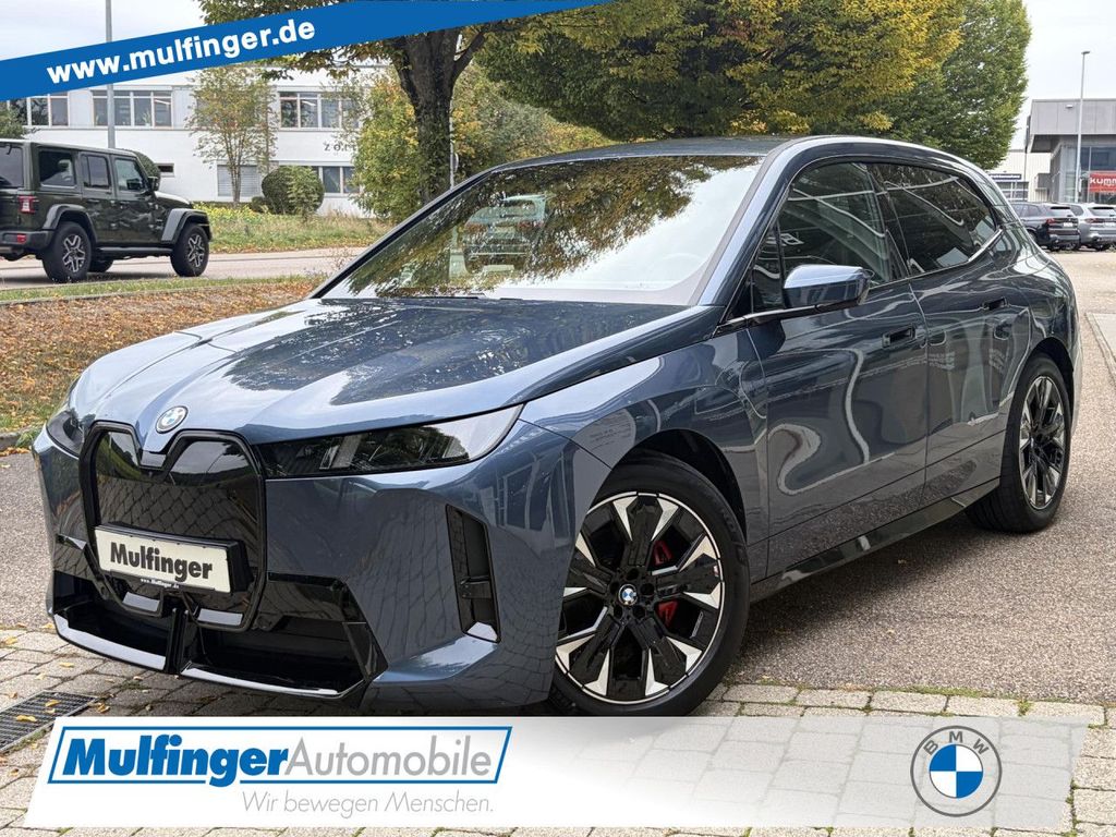 Image of BMW iX