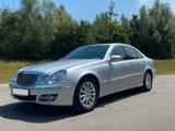 Mercedes-Benz Mercedes E320cdi / w211 / 1.Hd / Rentnerfa... - Mercedes-Benz E 320 aus 2006: Cdi