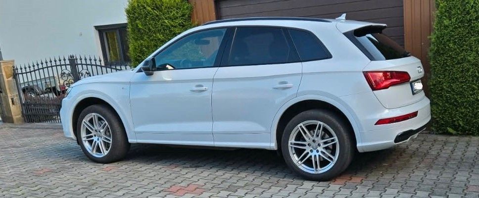 Image of Audi Q5