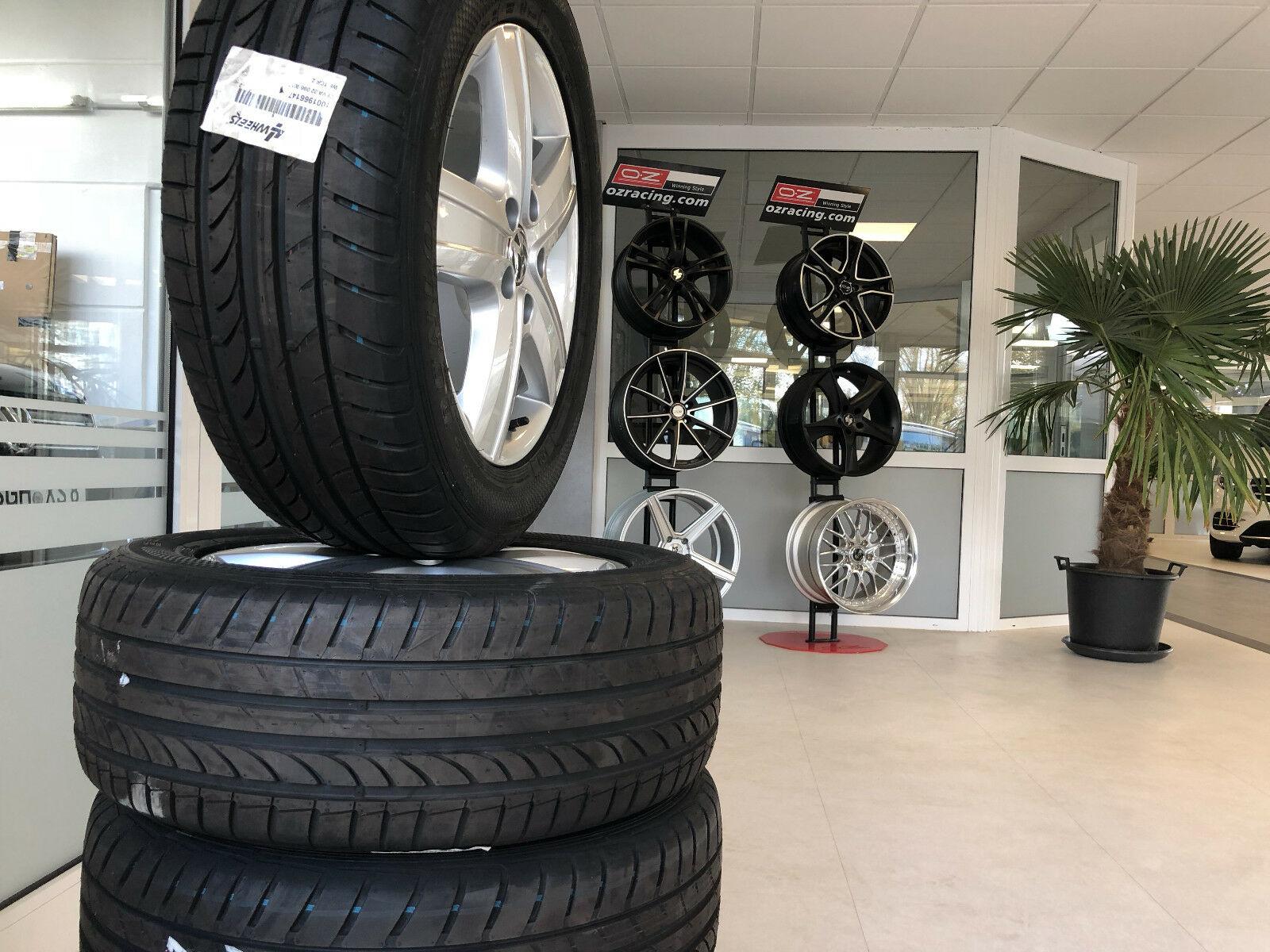 showroom-image-bottom