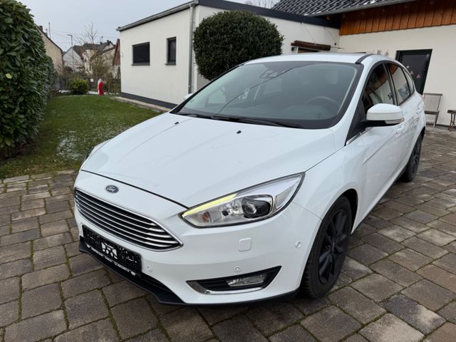 Ford Focus Titanium 1.0 EcoBoost Klima SH Scheckheft