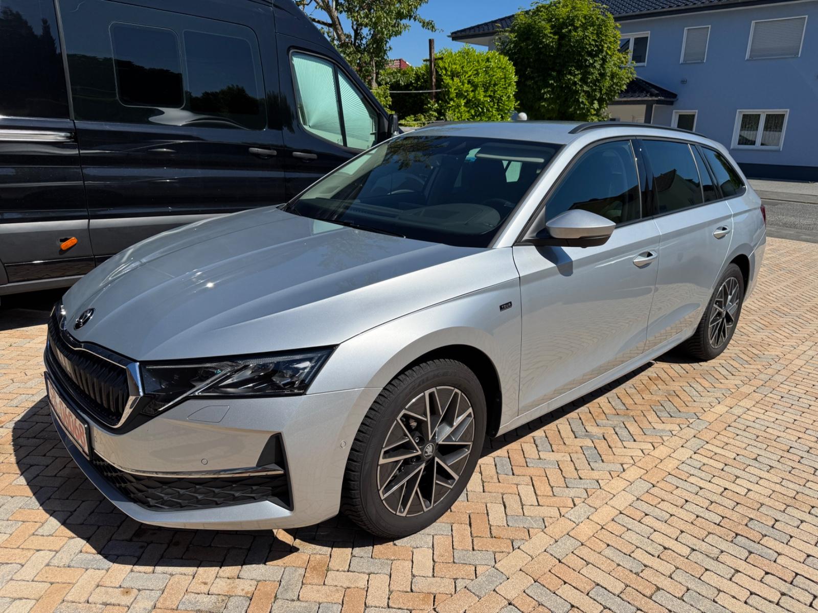 Skoda Octavia  2.0 TDI 110 kW-360°CANTON-ACC-Headup