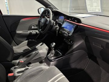 Fotografie 5 des Opel Corsa 1.2 Direct Injection Turbo YES