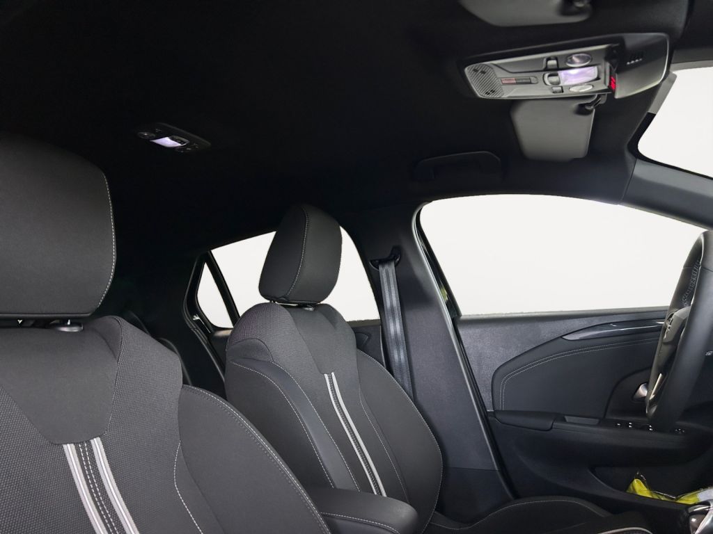 Fahrzeugabbildung Opel Corsa 1.2 GS Navi Sitz/Lenkradheizung PDC LED