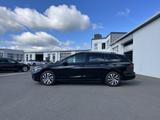 Volkswagen Golf Variant 2.0 TDI DSG Life 1,99% Fin. Navi Tr - Volkswagen Golf mit Diesel-Antrieb: Kombi, Automatik, 1.9