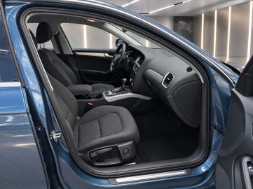 Audi A4 - 12