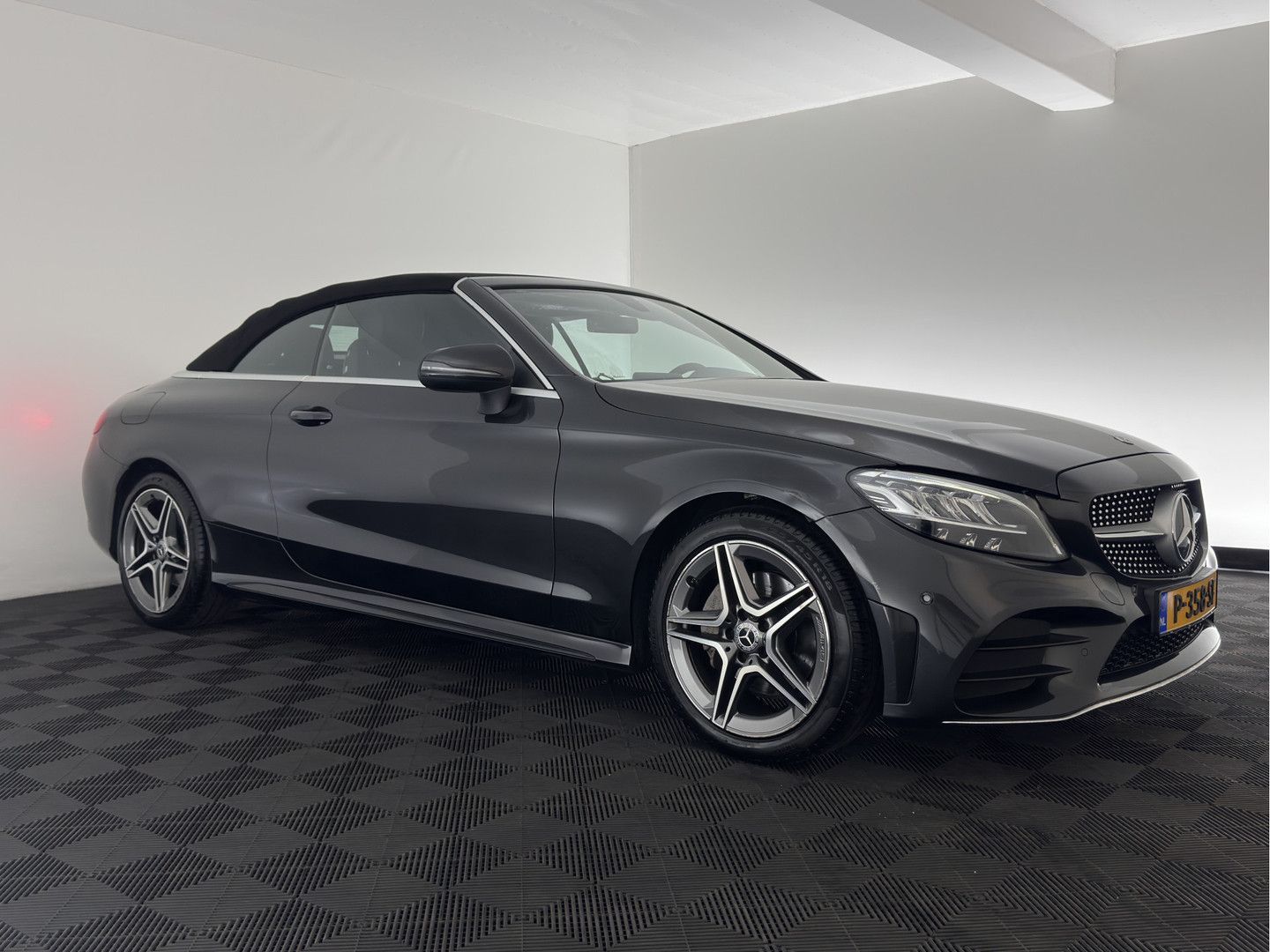 Mercedes-Benz C 200 Cabrio AMG Line (INCL-BTW) Aut. *LEATHER-M imagem 2