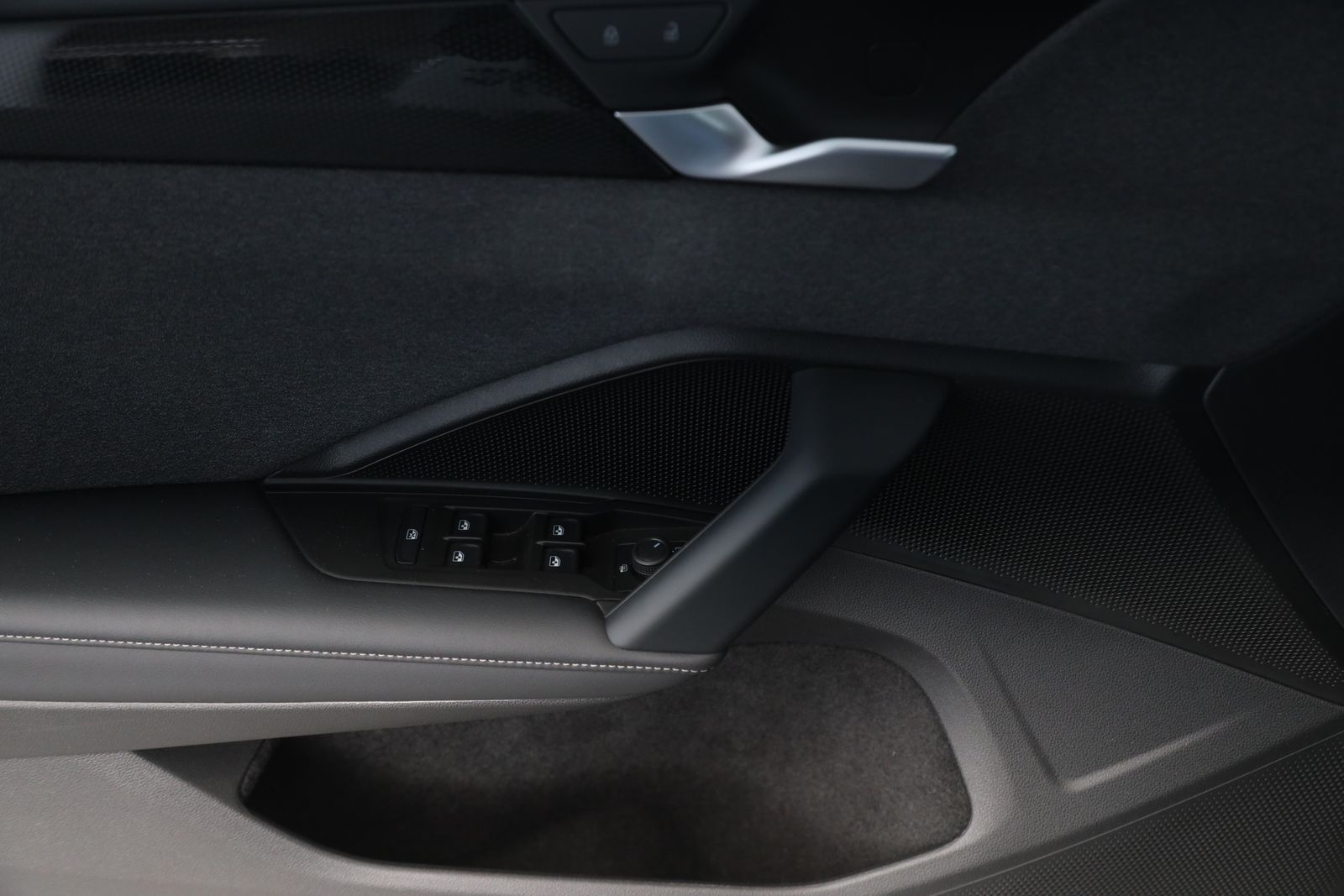 Volkswagen Tiguan - Bild 17