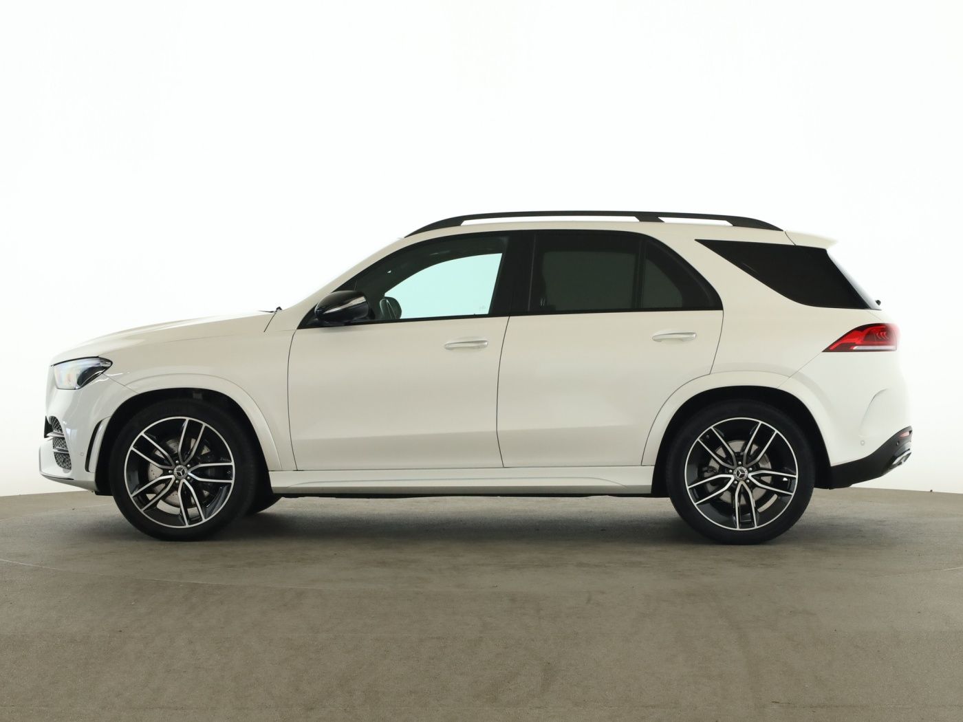 Mercedes-Benz GLE 400 d 4M AMG+NIGHT+AIRMATIC+AHK+PANO+DISTR.+ imagem 3