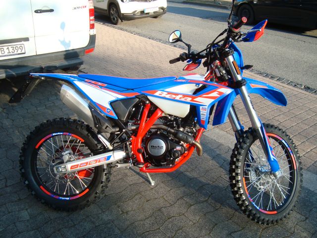 Beta RR 125 LC  R Enduro Yamaha-Motor, Vorführer