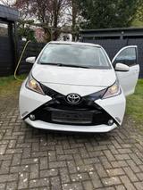Toyota Aygo (X) 1,0-l-VVT-i x-play Team Deutschland... - Toyota Aygo (X) Team-Deutschland