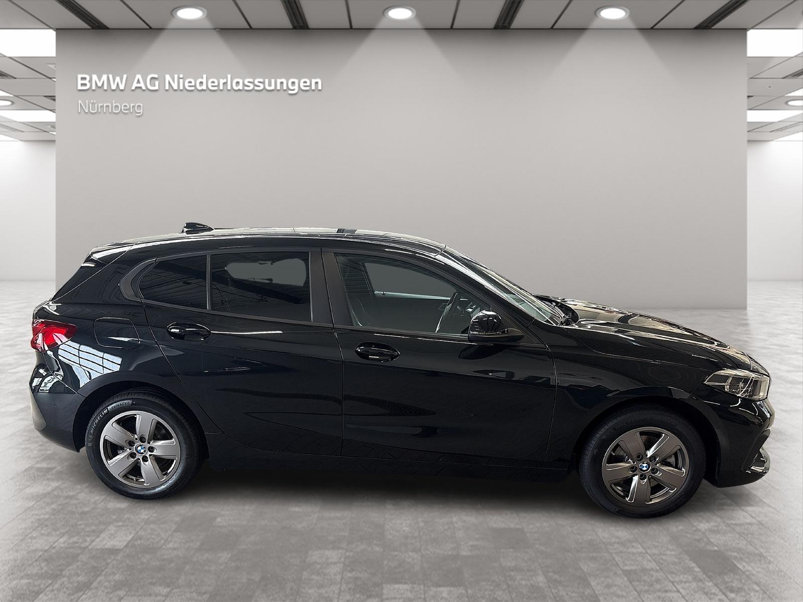 BMW 118i *Kamera*Sportsitze*Keyless*Lenkradheizung