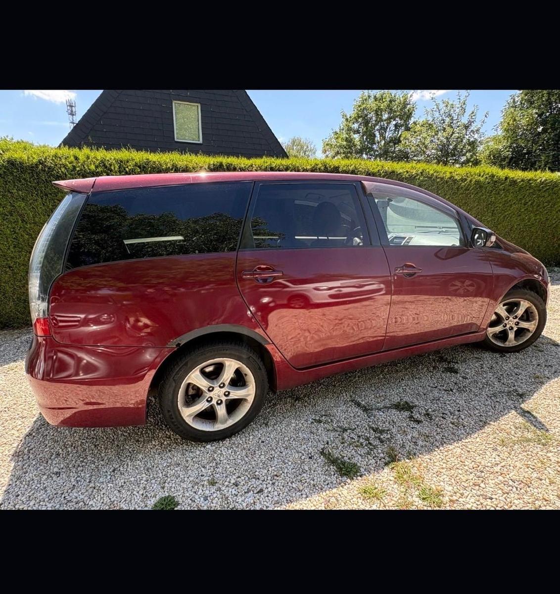 Mitsubishi Grandis 2004 — photo 6
