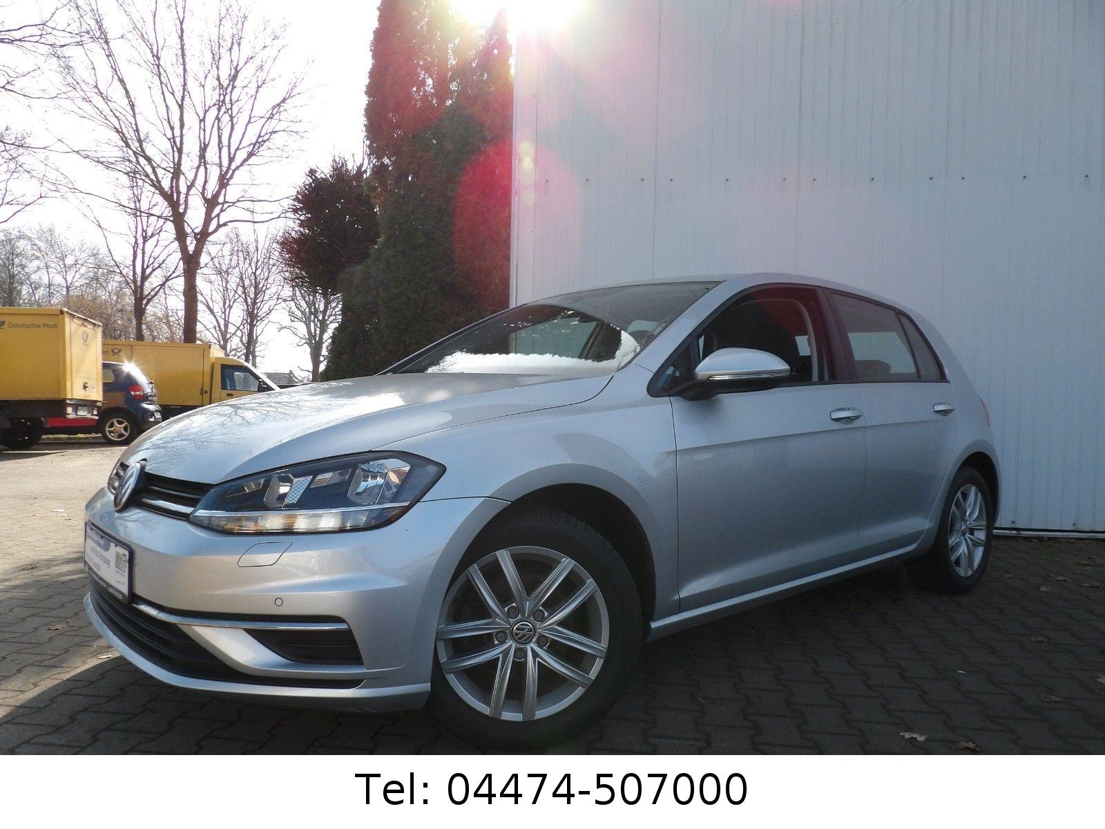 Volkswagen Golf VII 1.5 TSI 150PS ACT ACC Navi Massage