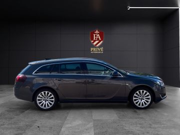 Opel Insignia - 12