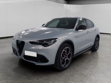 Alfa-Romeo Stelvio - 1