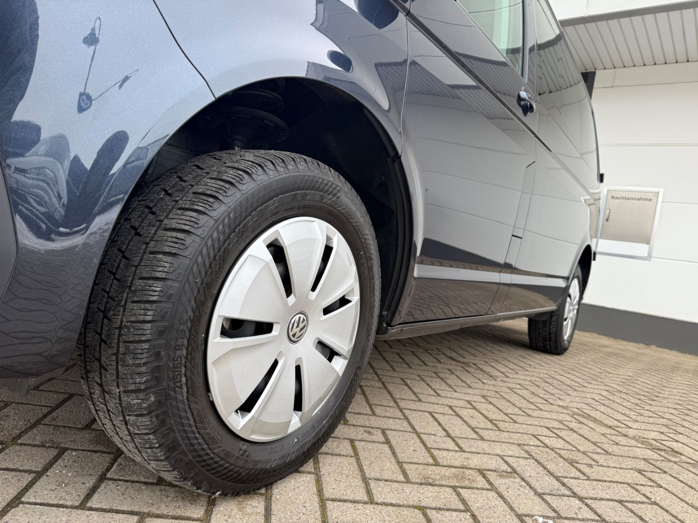 VW T6 Caravelle Comfortline Navi LED Musikstreaming - Image 26