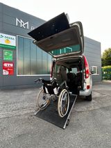 Renault Kangoo Be Bop 1.6 16V - Renault Kangoo mit Benzin-Antrieb: Kleinbus, 1.6