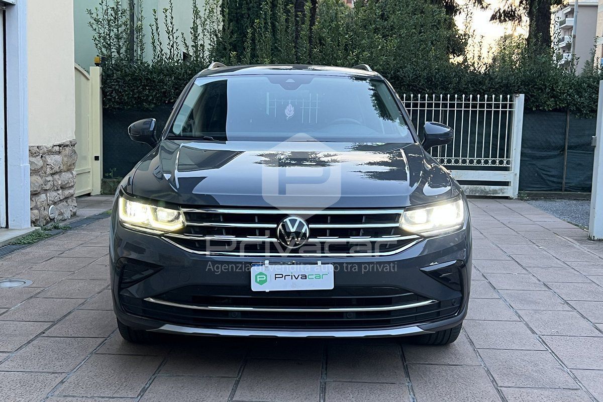 Volkswagen VOLKSWAGEN Tiguan 2.0 TDI 150 CV SCR DSG Eleganc imagem 2