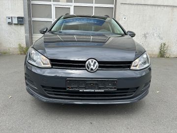 Volkswagen Golf - 3