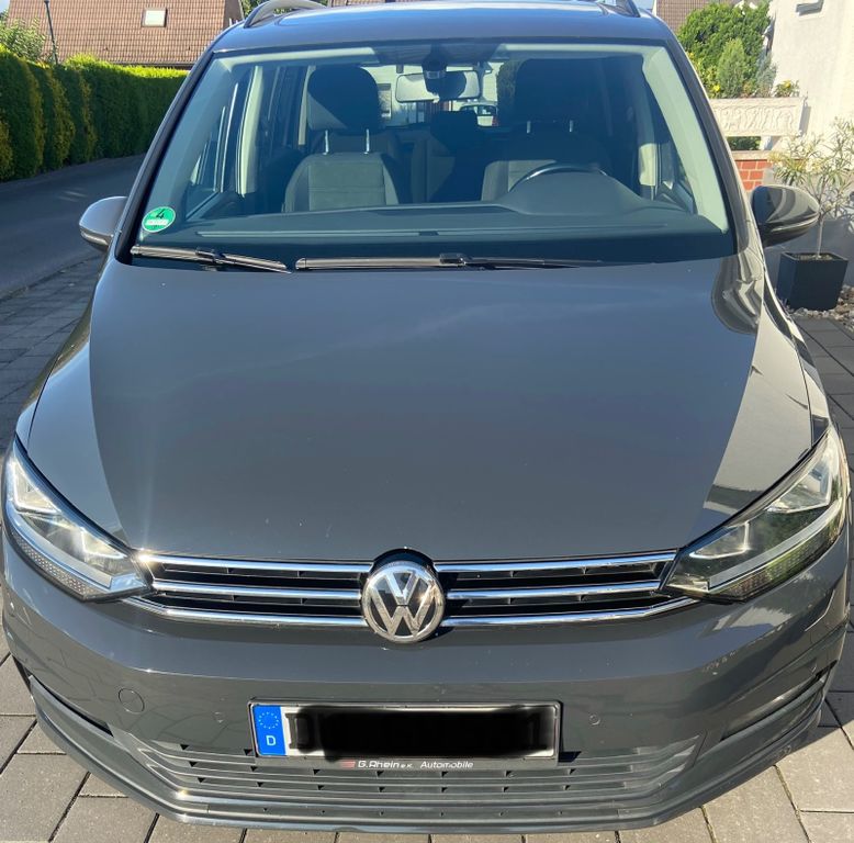 Image of Volkswagen Touran