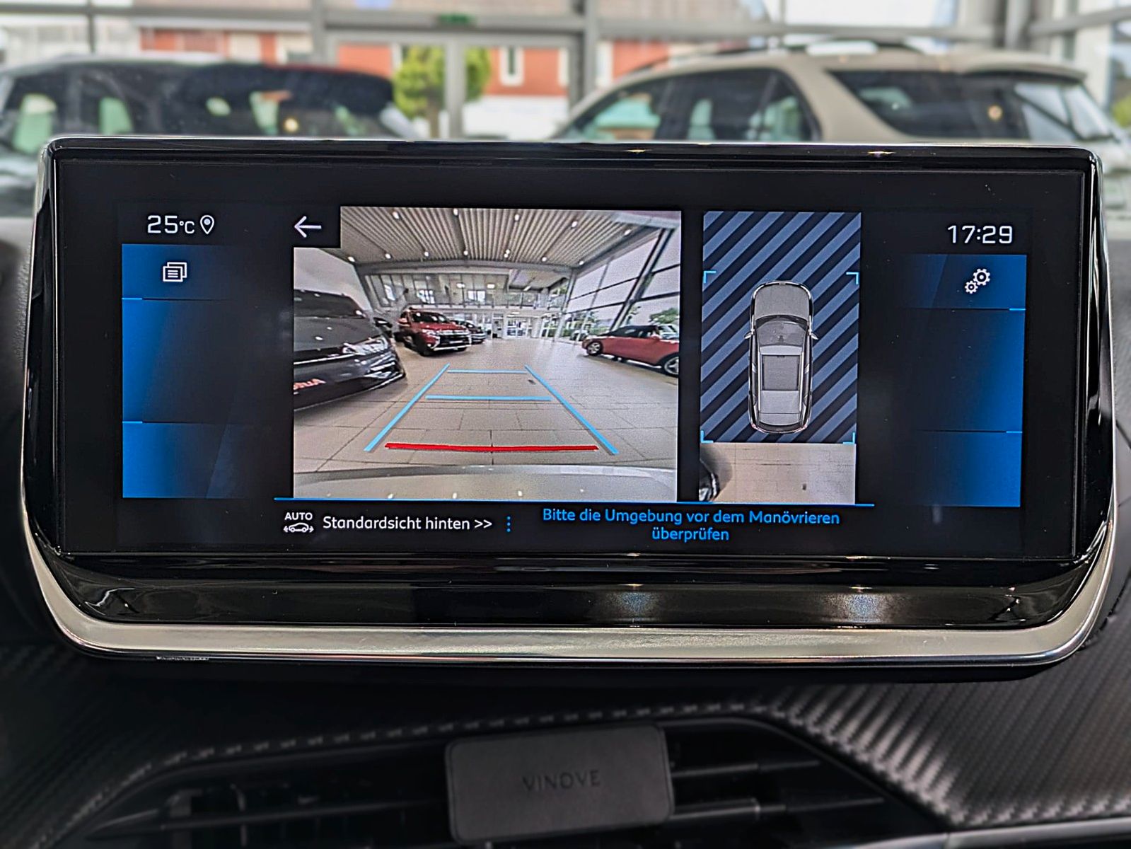 Fahrzeugabbildung Peugeot 2008 ALLURE HDI 8G ACC 360° NAVI SHZ KEYLESS 1Hd