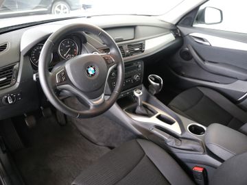 BMW X1 sDrive 20d XENON KLIMAAUTOMATIK PDC AHK