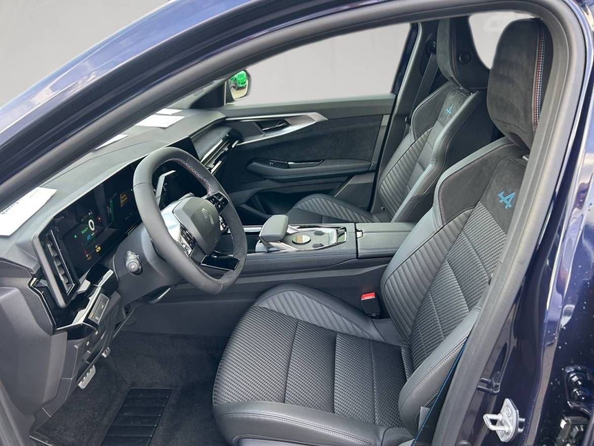 Fahrzeugabbildung Renault Espace Esprit Alpine Full Hybrid E-Tech 200 5-Si
