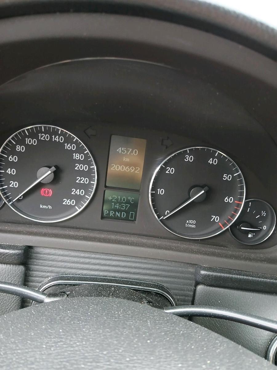 Mercedes-Benz  2004 — photo 8