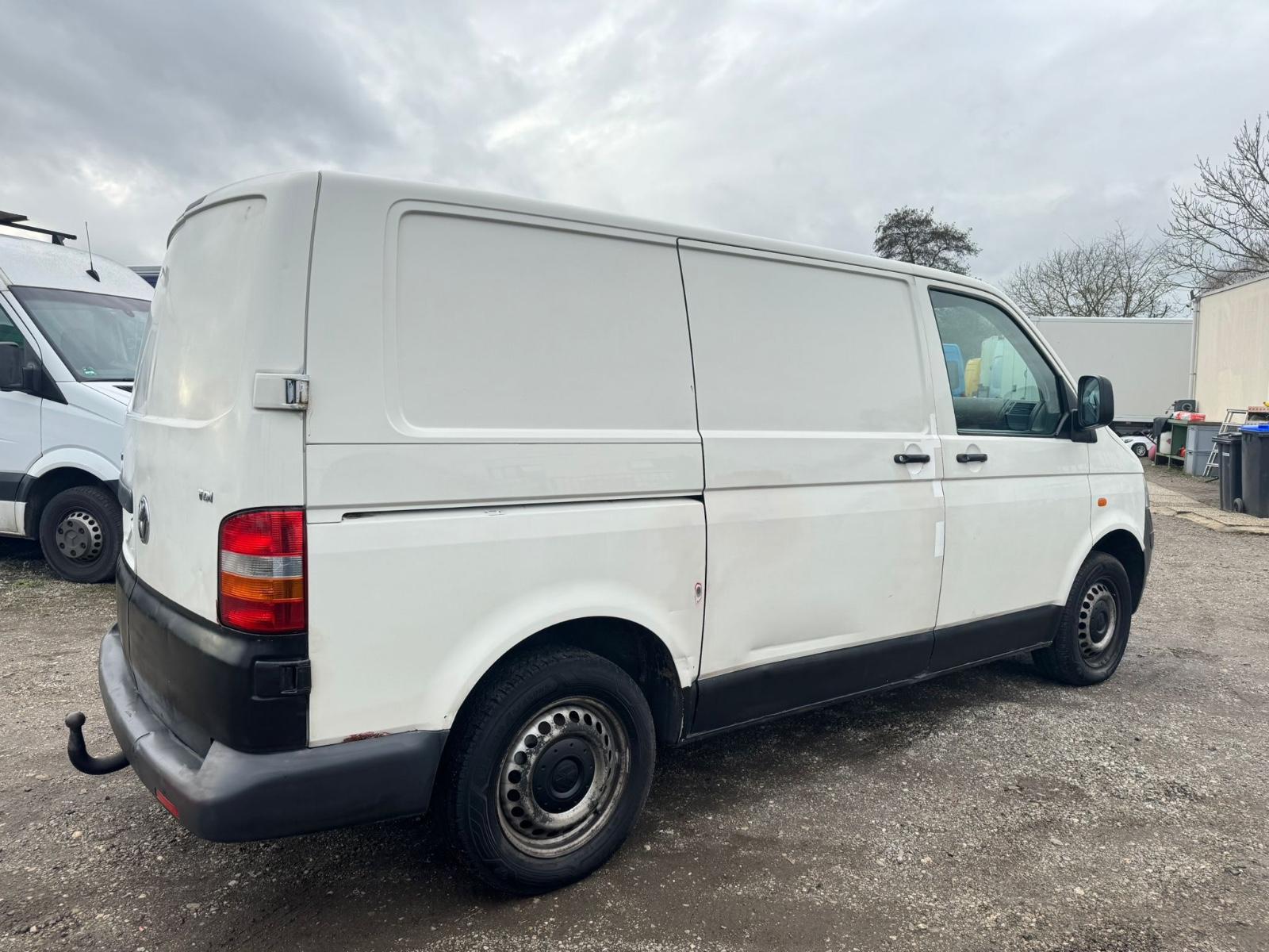 Volkswagen T5 *2.5 TDI*Kühler*Transporter*131Ps*Klima*