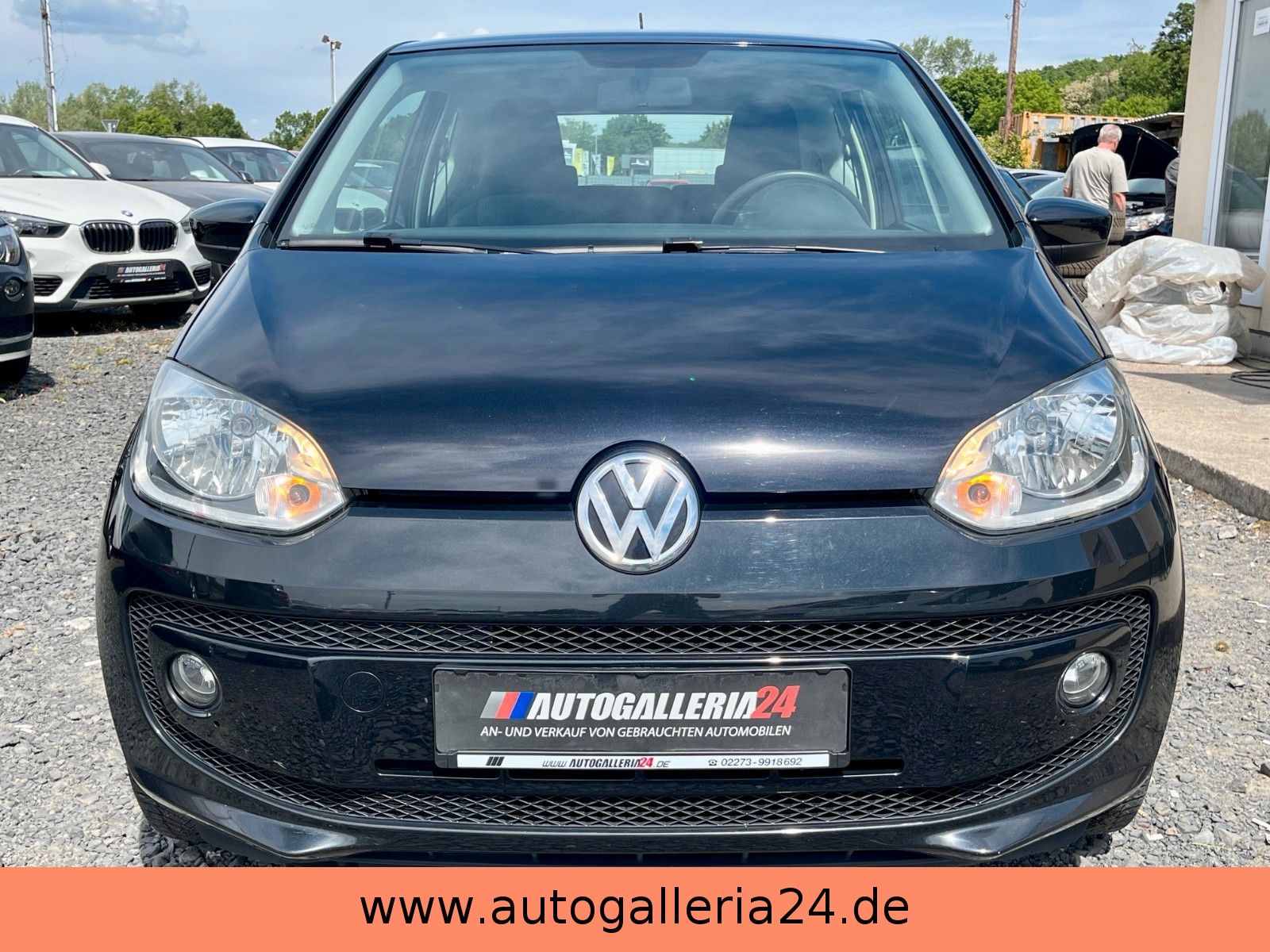 Fahrzeugabbildung Volkswagen up! 1.0 move Aut. Klima Sitzhzg SCHECKHEFT 2.HD