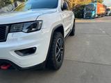 Jeep Grand Cherokee 3.0l V6 Trailhawk - Jeep Grand Cherokee Trailhawk mit Diesel-Antrieb