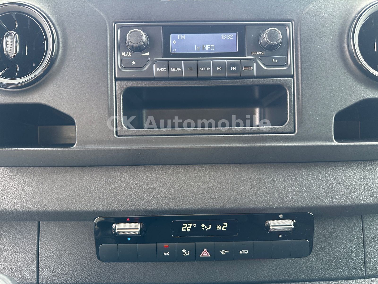 Fahrzeugabbildung Mercedes-Benz Sprinter III Kasten 317 RWD L2H2/Klima/Tempomat