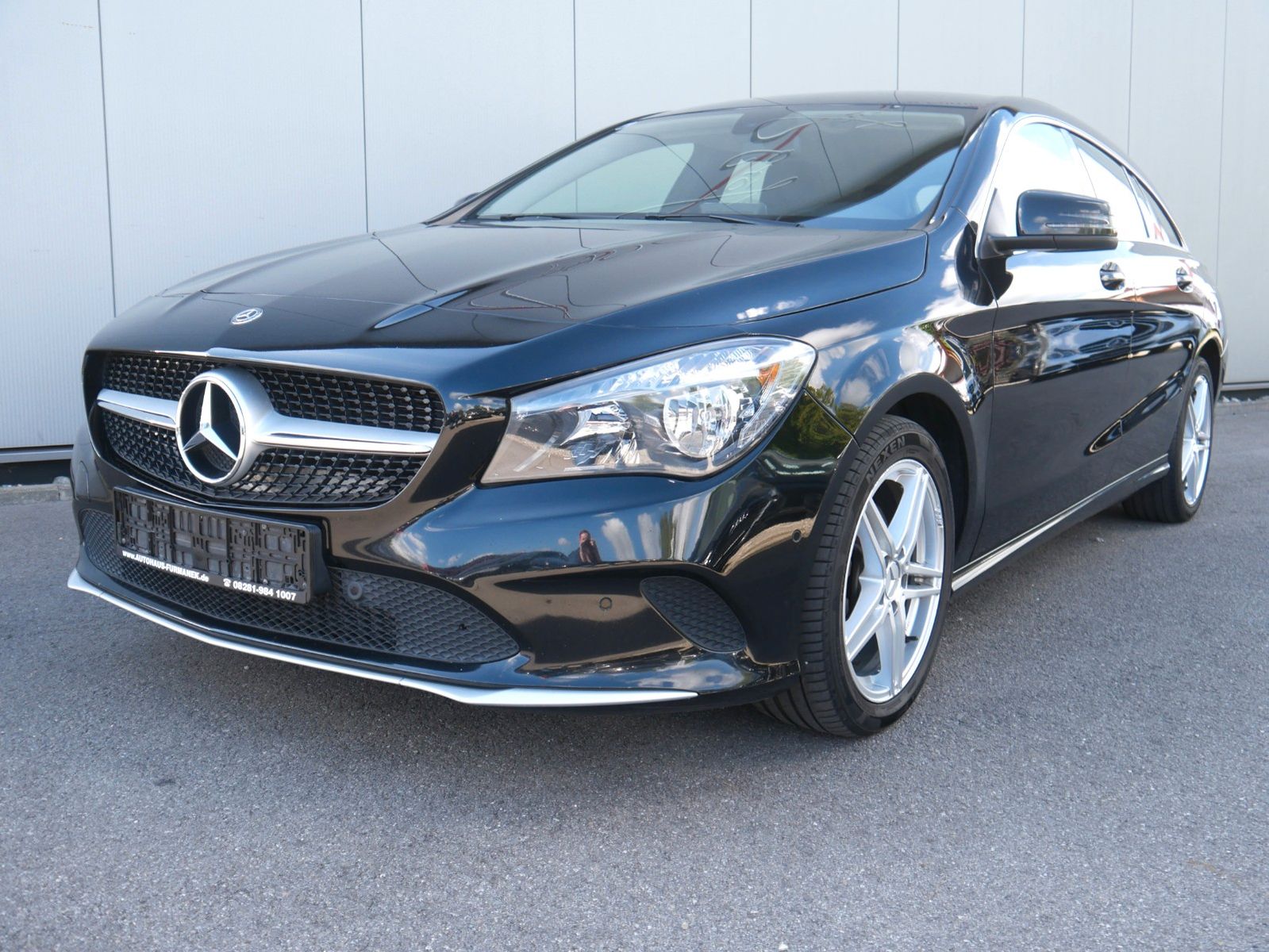 MERCEDES-BENZ CLA Shooting Brake