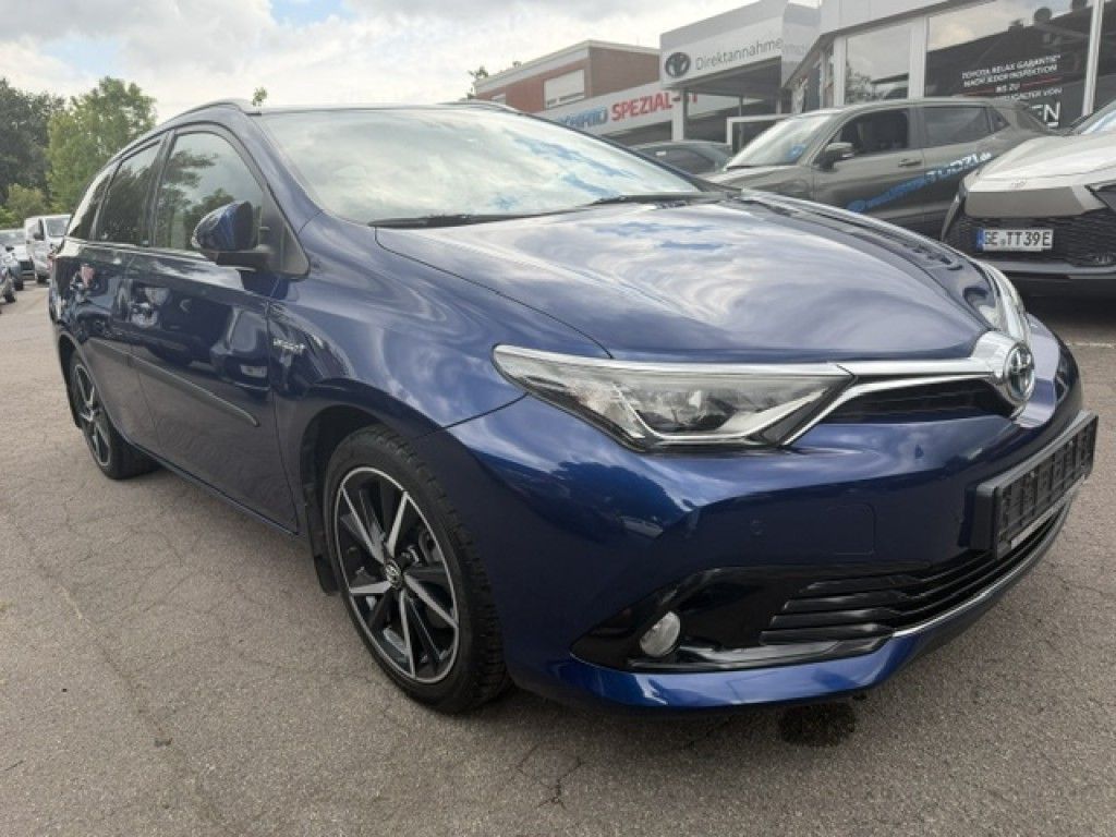 Image of Toyota Auris Touring Sports