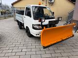 Piaggio Porter Kipper Winterdienst+Schneeschieber - Piaggio Porter: Allradantrieb