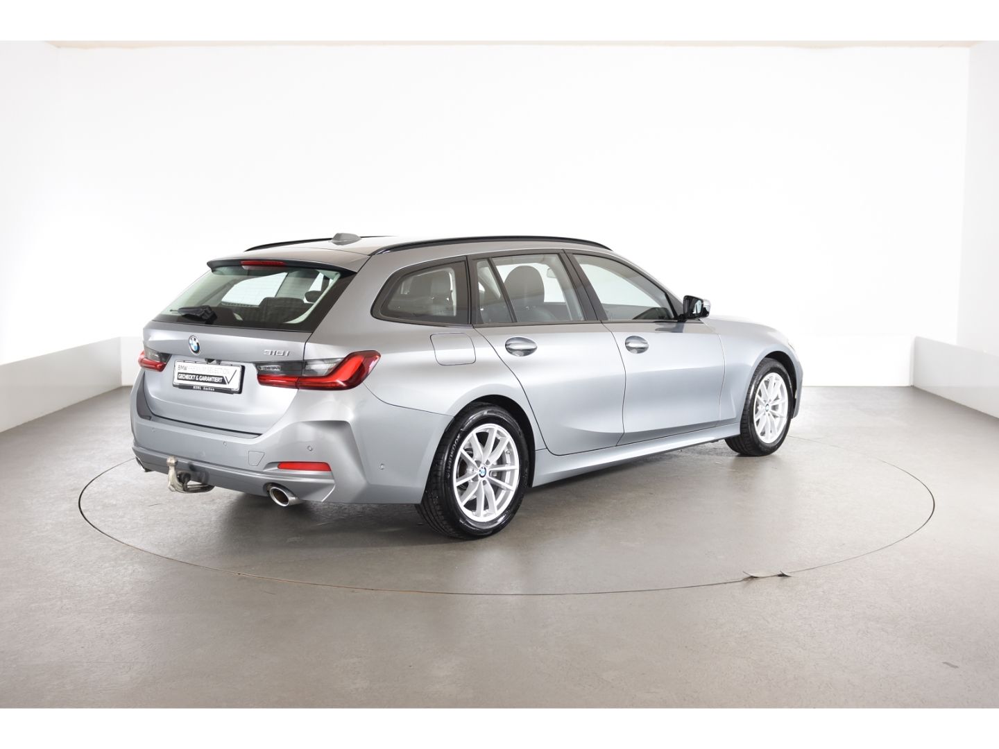 BMW 318 i Touring Driving Assistant Professional Anh foto 4